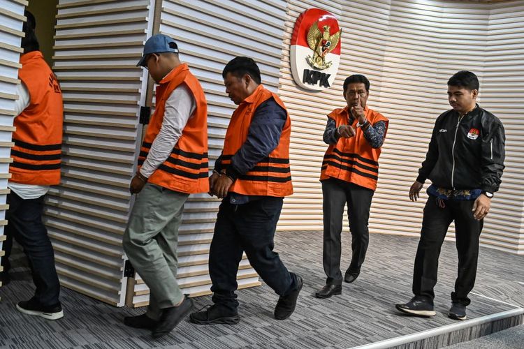 Mengungkap Jaringan Korupsi: Pemeriksaan Lanjutan Tersangka Proyek Jalan