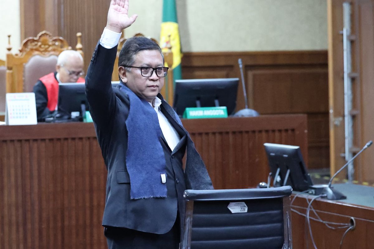 Hasto Kristiyanto Divonis 3,5 Tahun Penjara atas Kasus Suap